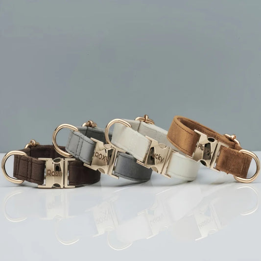 Collar de terciopelo personalizado para perro "Emilia" con grabado – Ajustable y elegante