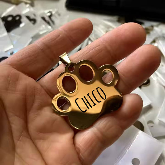 Etiqueta perro pata